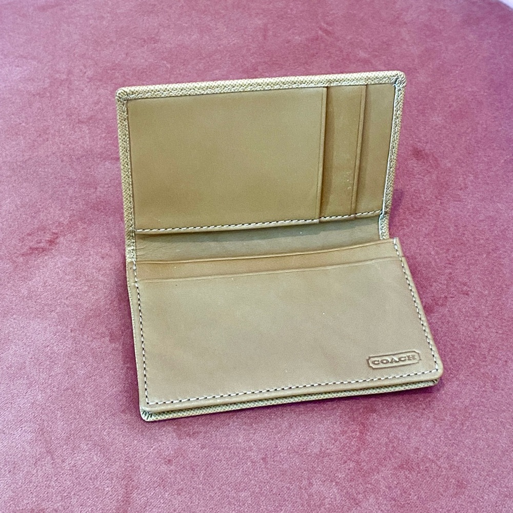 Tan Coach Wallet - Picture 4 of 4